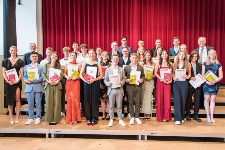 Jahrgangsbeste.Winfriedschule.Abi25